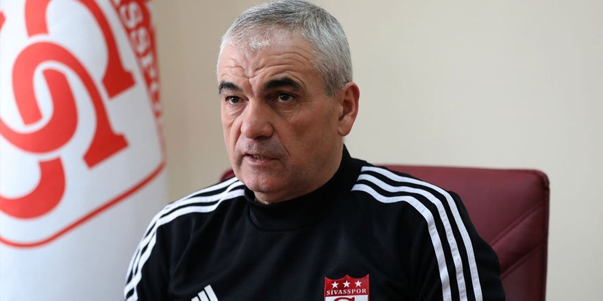 Sivasspor Teknik Direktörü Rıza Çalımbay'dan önemli açıklamalar!