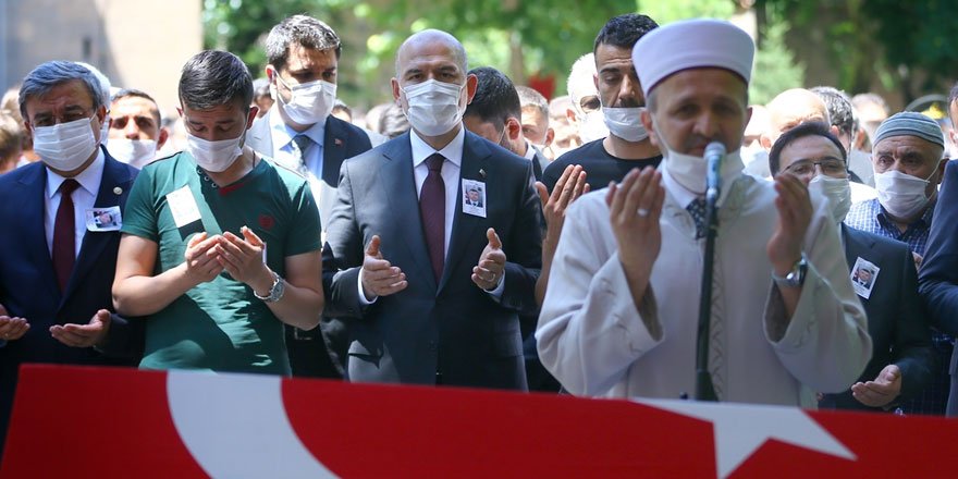 Şehit Uzman Çavuş Mesut Yazar Manisa'da son yolculuğuna uğurlandı