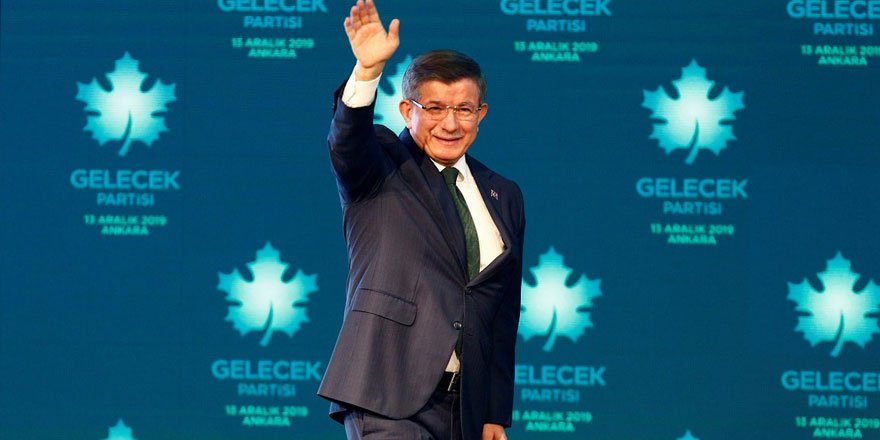 Gelecek Partisi Başkanı Ahmet Davutoğlu: Dava şimdi benim elimde AK Parti davayı bıraktı