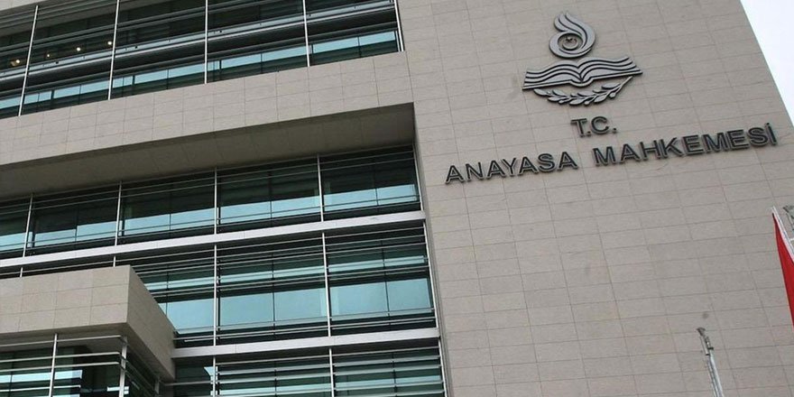 Anayasa mahkemesi çoklu baro iptali istemini reddetti