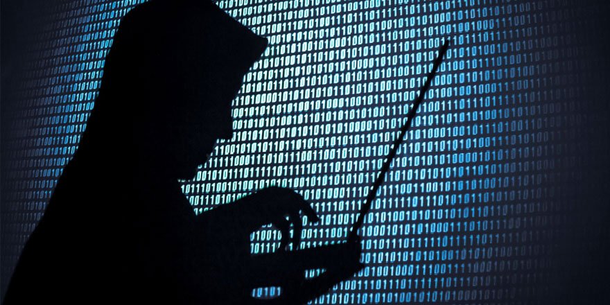 Ünlülerin Twitter hesaplarını ele geçiren 3 korsan tutuklandı