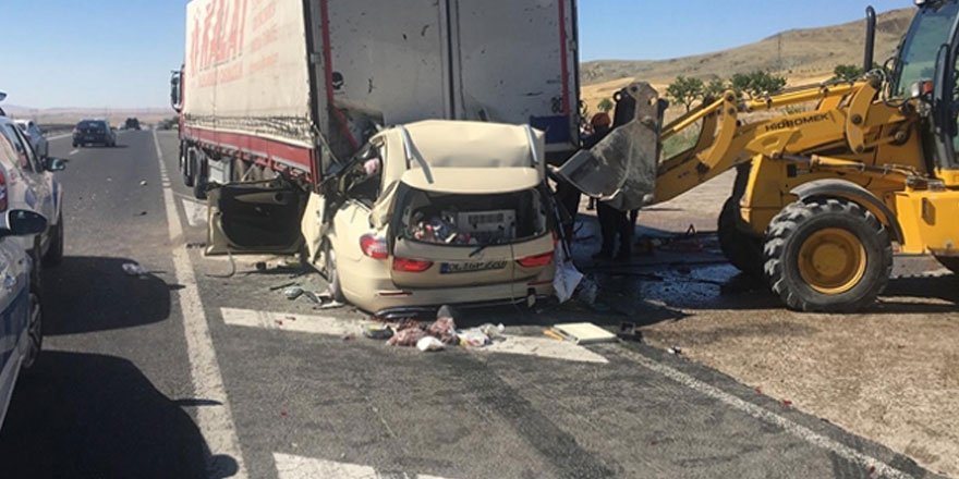 Ankara-Konya yolunda feci kaza: 5 ölü