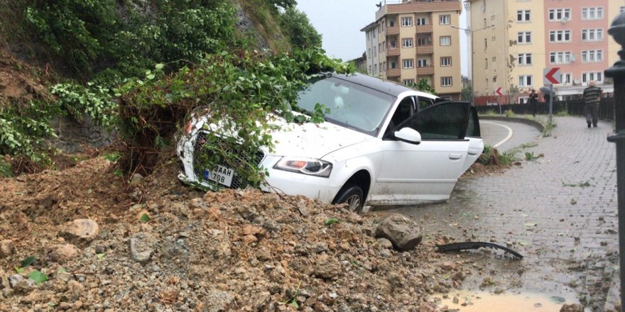 Önleminizi alın uyarısı yapılmıştı! Rize'de korkulan oldu!