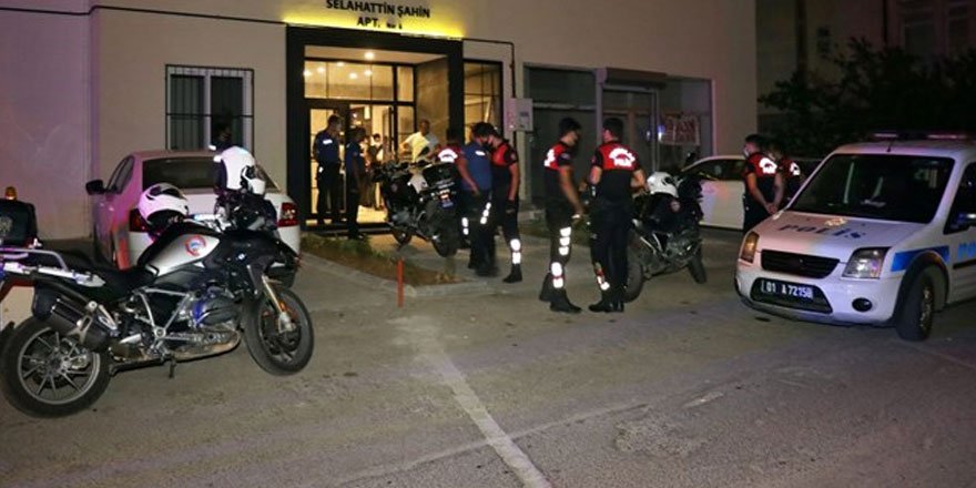 Hatay Vali Yardımcısı annesi ve erkek kardeşini öldürdü!