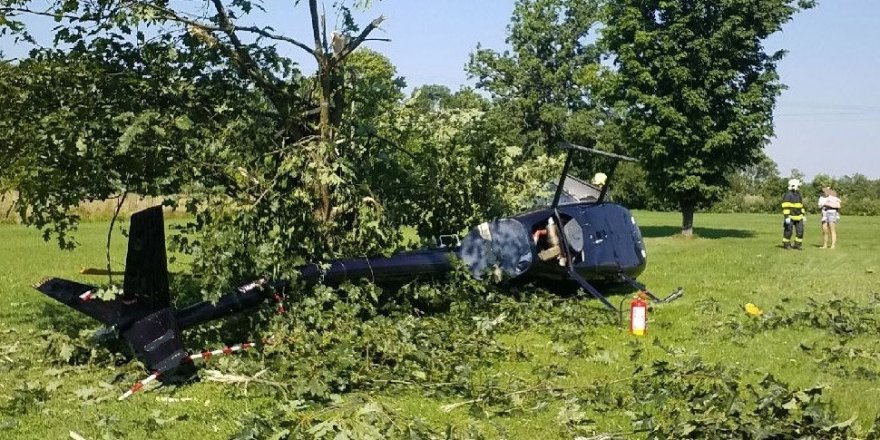 Çekya’da sivil helikopter düştü!