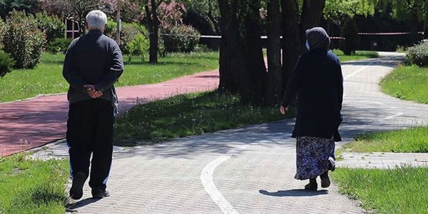 Kütahya'da 65 yaş ve üzerine saat kısıtlaması