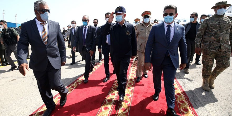 Bakan Hulusi Akar ve Genelkurmay Başkanı Güler Libya'da!