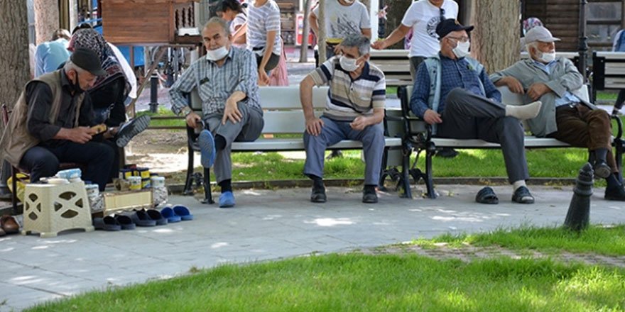 65 yaş üstüne 45 ilde kısıtlama geldi!