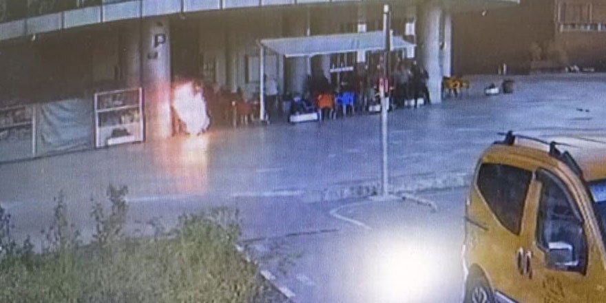 Samsun Otobüs Terminali'nde ben büyük bir şerefsizlik yaptım deyip kendini yaktı