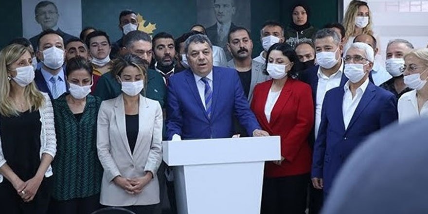 Gelecek Partisi Ankara il Başkanı ve yönetim kurulu görevinden istifa etti!