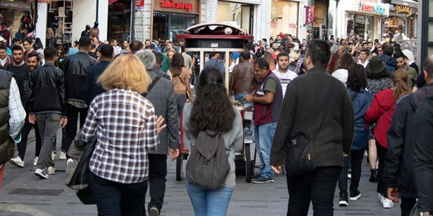 İstanbul Valisi Yerlikaya: Allah rızası için dışarı çıkmayın