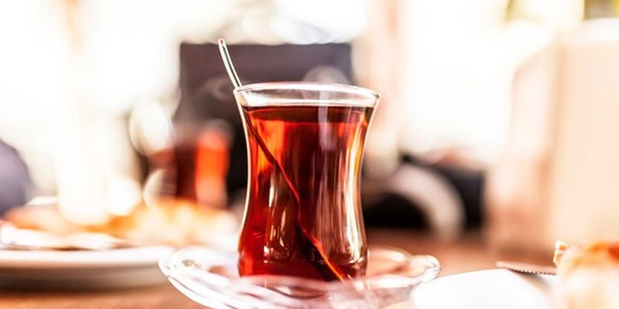 Karantinadan kaçan kişi başka bir ildeki çay ocağında çalışırken yakalandı