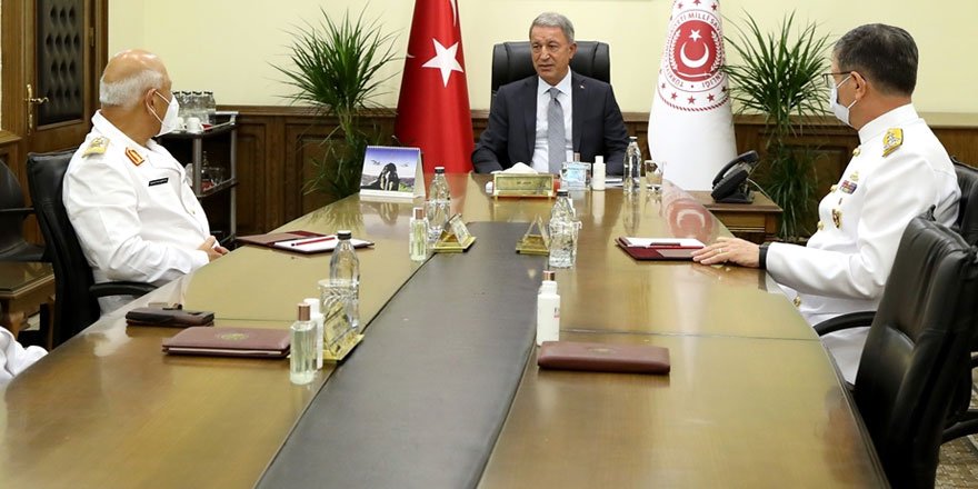 Bakan Akar Libya Deniz Kuvvetleri Komutanı Abuhulia'yı kabul etti!