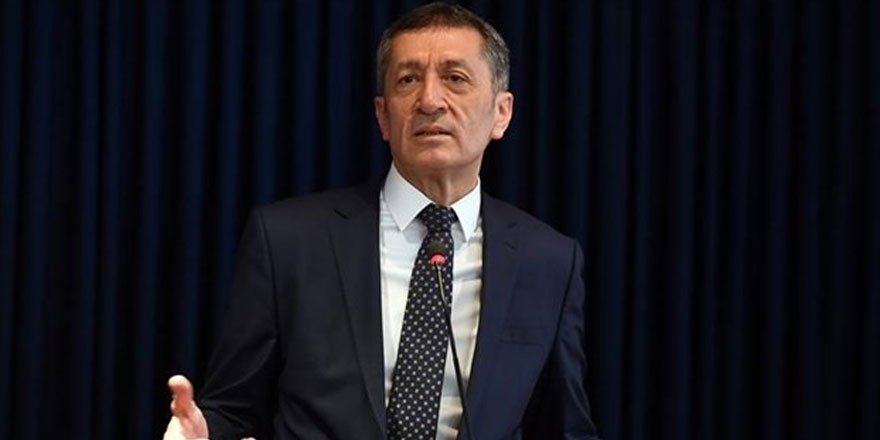 Milli Eğitim Bakanı Ziya Selçuk: Tüm sınavları okullarda yapacağız