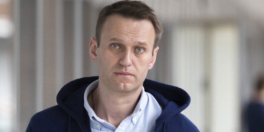 Navalnıy'ı zehirleyen kimyasal su şişesinde bulundu