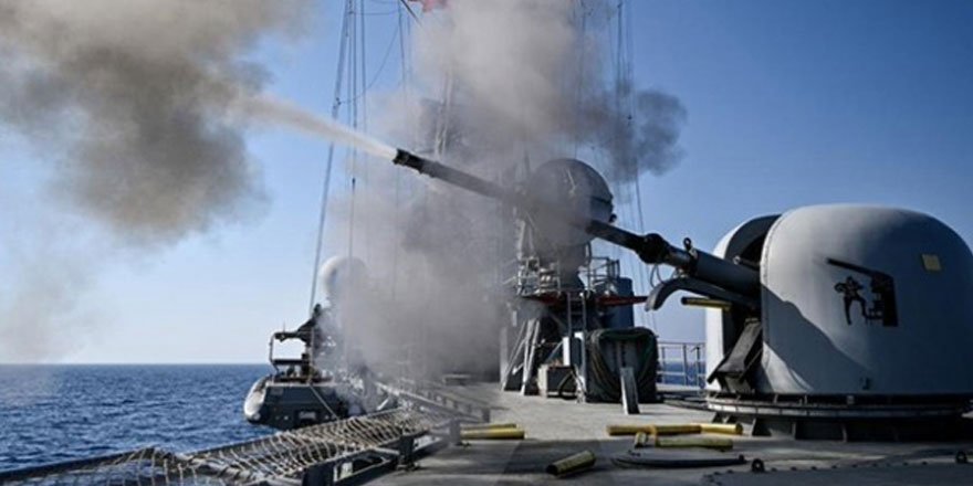 TCG Gediz'den Doğu Akdeniz'de atış eğitimi