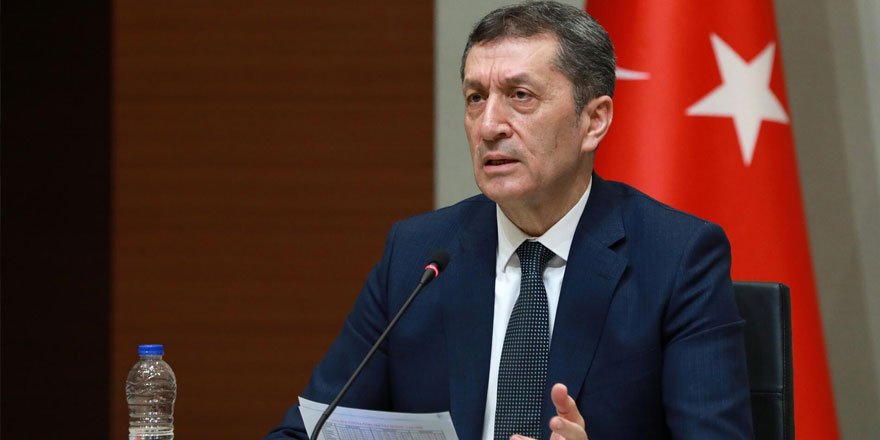 Milli Eğitim Bakanı Selçuk endişe duyan velilere mesaj gönderdi!