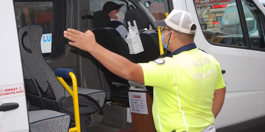 İstanbul'da okul servis araçları denetlendi!