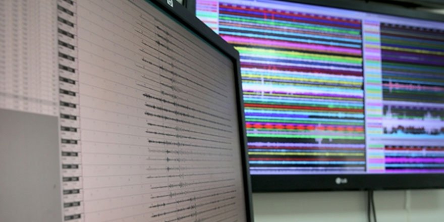 İstanbul'da çok şiddetli hissedilen bir deprem oldu!