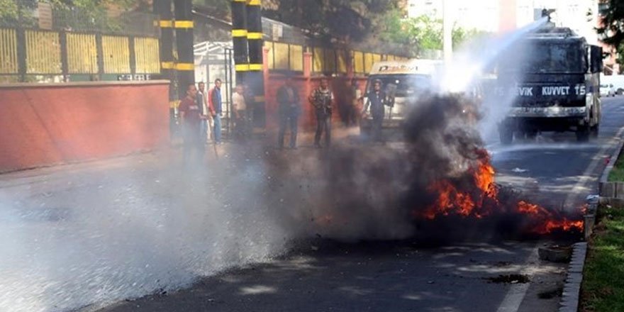 6-8 Ekim Kobani eylemlerine ilişkin 7 ilde 82 kişi hakkında gözaltı kararı!