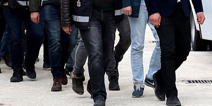 İzmir'de FETÖ'nün hücre evine operasyon düzenlendi!