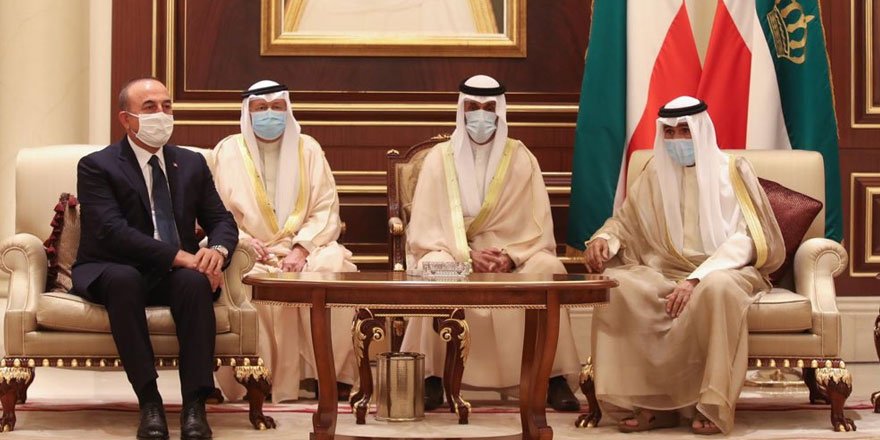 Bakan Çavuşoğlu'ndan Kuveyt Emiri Şeyh Nawaf'a taziye ziyareti!