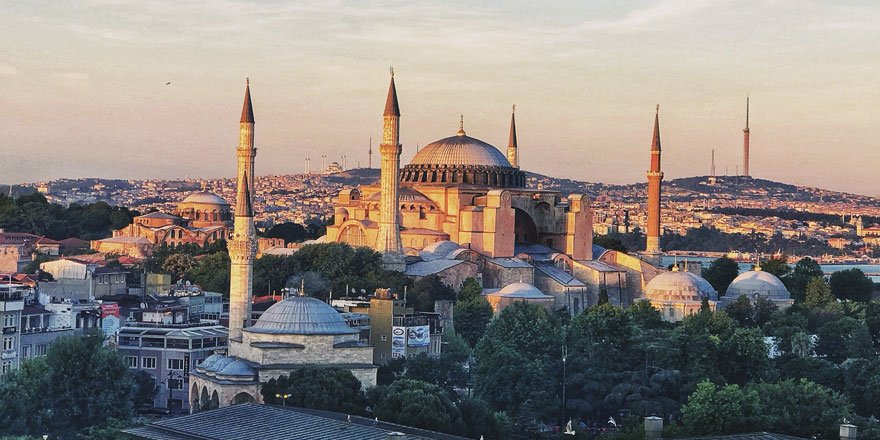 Ayasofya Cami'sini 1,5 milyonun üzerinde kişi ziyaret etti