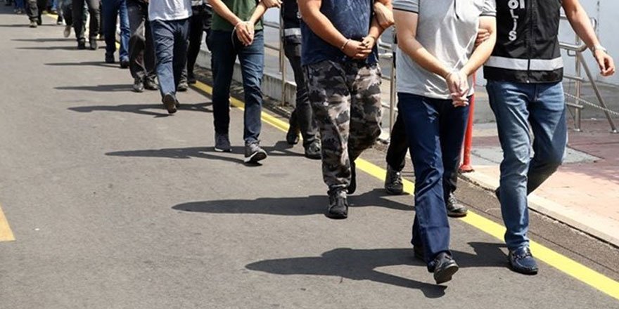 Emniyet ve MİT'ten DAEŞ operasyonu: 25 gözaltı