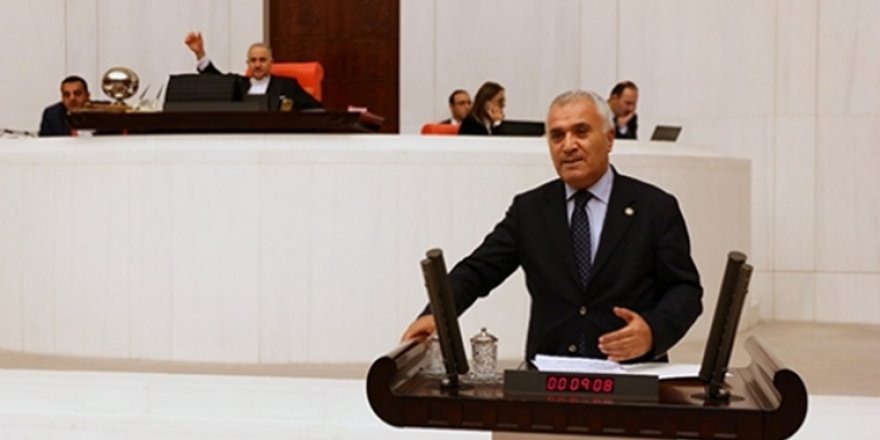 CHP'li Yeşil: 'İkinci öğretimden alınan harçlar kaldırılsın'