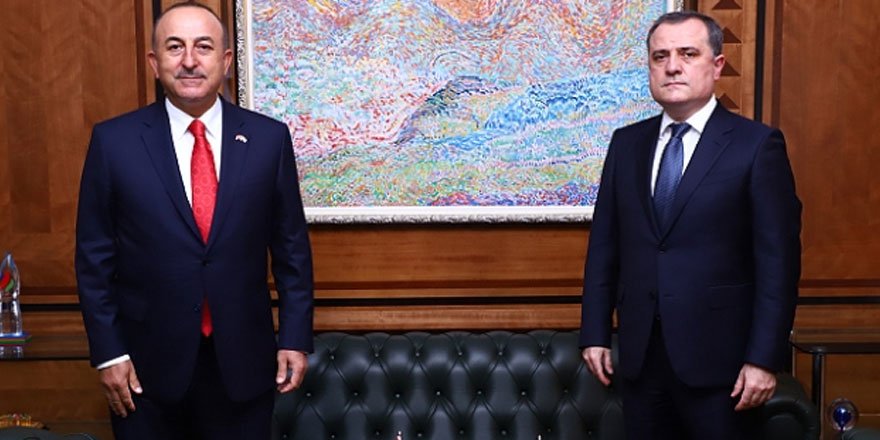 Dışişleri Bakanı Çavuşoğlu Azerbaycan'da! Ermenistan insanlık suçu işliyor
