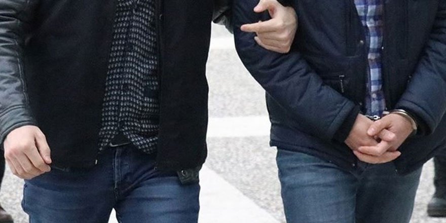 FETÖ firarisi iki eski emniyet müdürü saklandıkları hücre evinde yakalandı