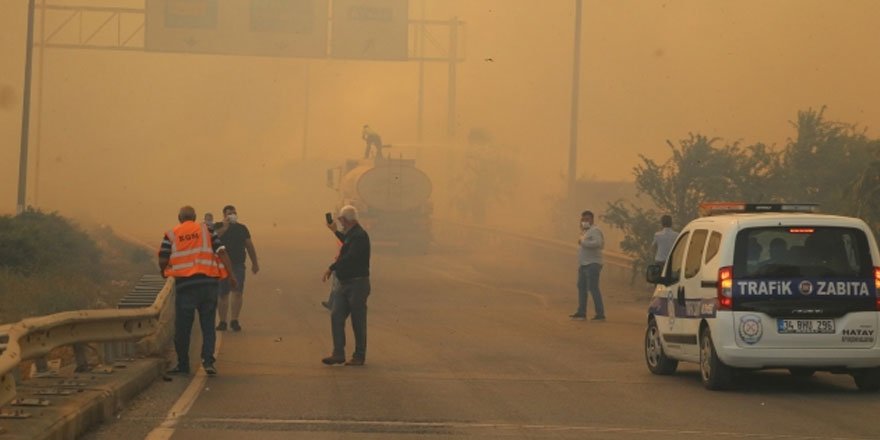 Hatay'da yangın çıktı! Yerleşim yerleri tehdit altında