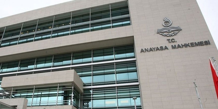 AYM üyeleri 14.00'te toplanacak