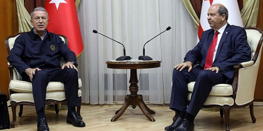 Bakan Akar'dan KKTC Cumhurbaşkanı Tatar'a tebrik mesajı