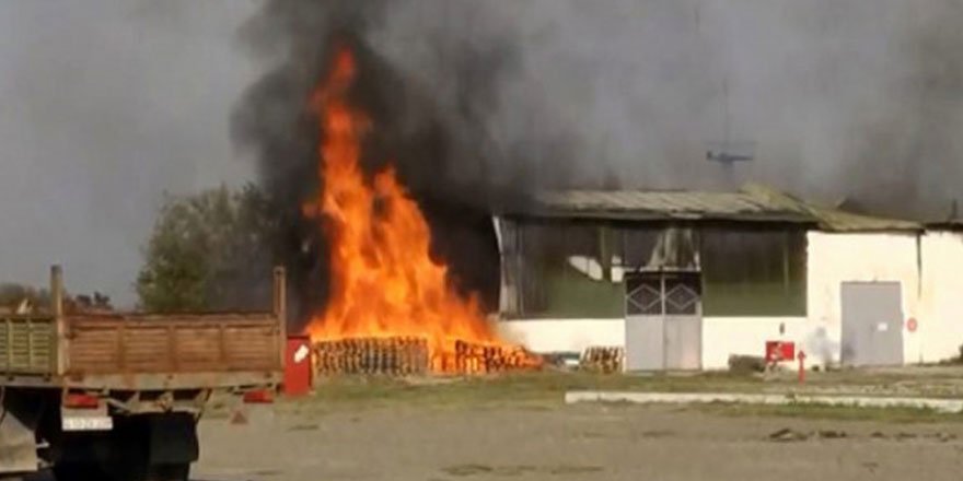 Ermenistan ateşkesi bozmaya devam ediyor: Terter'deki fabrika vuruldu