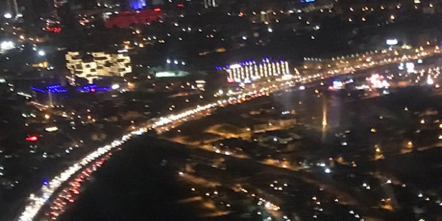 Bakan Soylu fotoğrafla uyardı: Lütfen araçlarınızı kullanmayınız