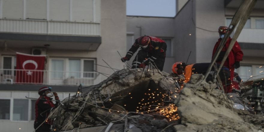 484 artçı deprem yaşandı