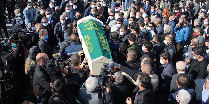 Ayda'nın annesi son yolculuğuna uğurlandı