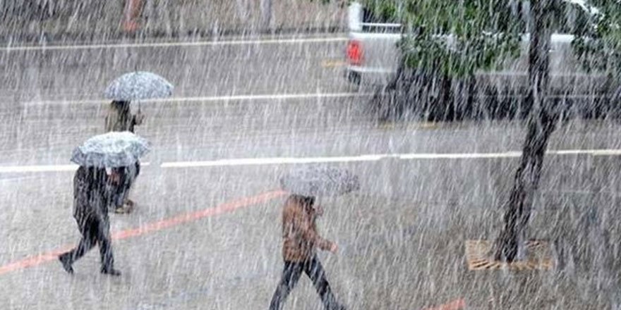 Doğu Karadeniz için şiddetli ve aşırı yağış uyarısı