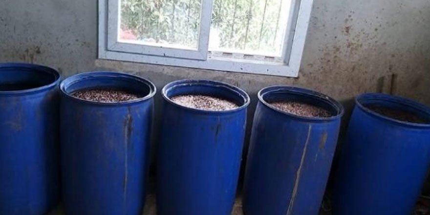 Adana'da 1180 litre sahte içki ele geçirildi!