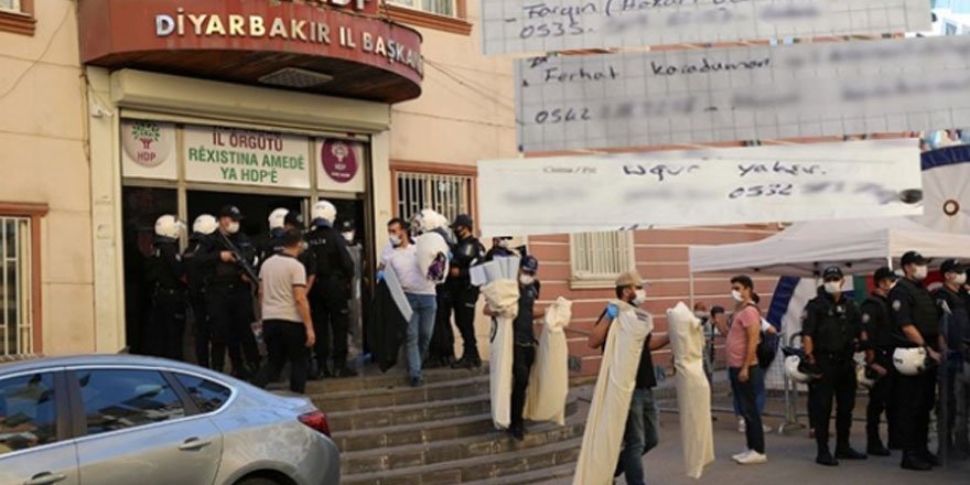 HDP binasında ele geçirilen ajandadan PKK'lı teröristlerin bilgileri çıktı