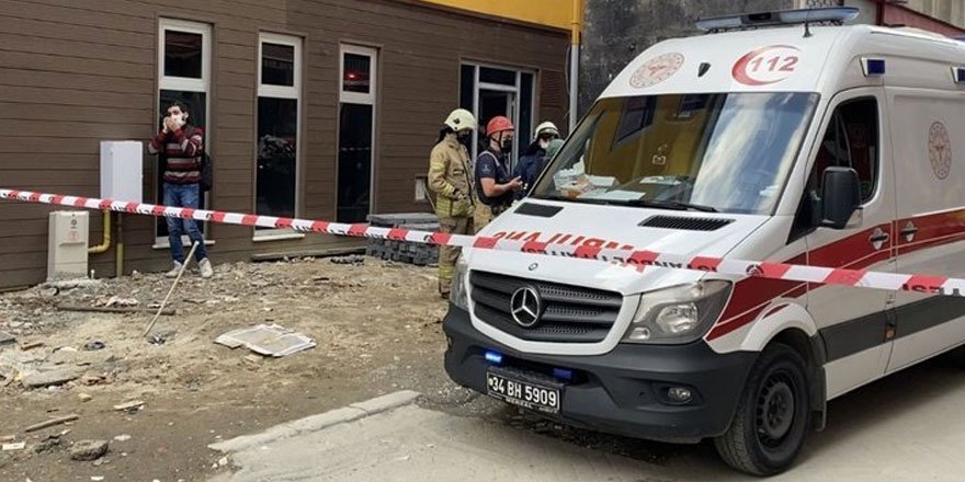 Dördüncü kattan asansör boşluğuna düştü!