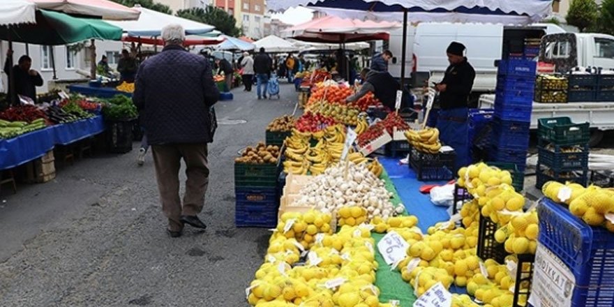 İstanbul'da pazar yerlerinde sigara içmek yasaklandı