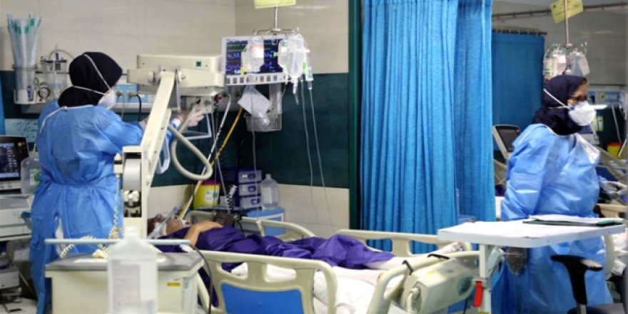 İran Sağlık Bakan Yardımcısı istifa etti