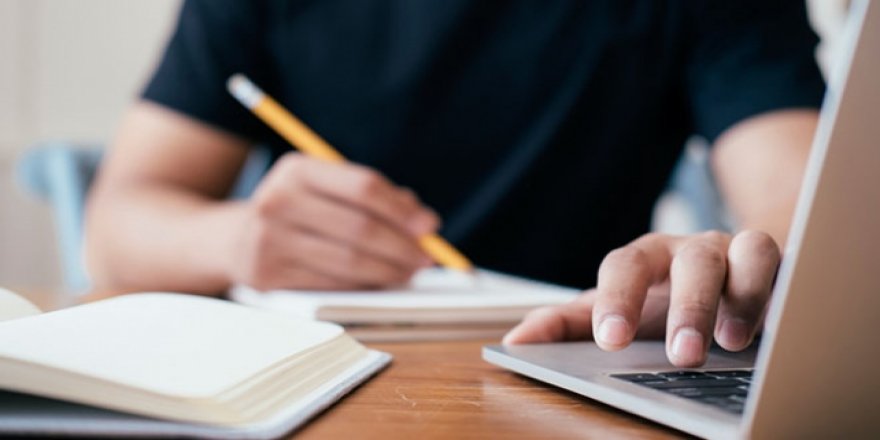 Kurslarda teorik dersler uzaktan eğitimle yapılabilecek