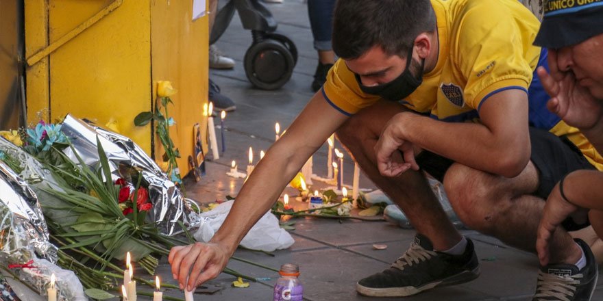 Maradona'nın ölümü Arjantin halkını yasa boğdu
