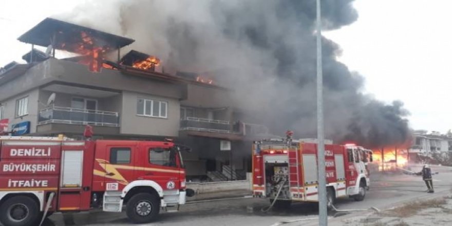 Denizli'de fabrika yangını