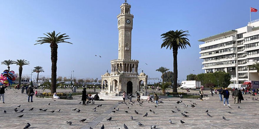 İzmir’de vaka sayısı yüzde 35 düştü