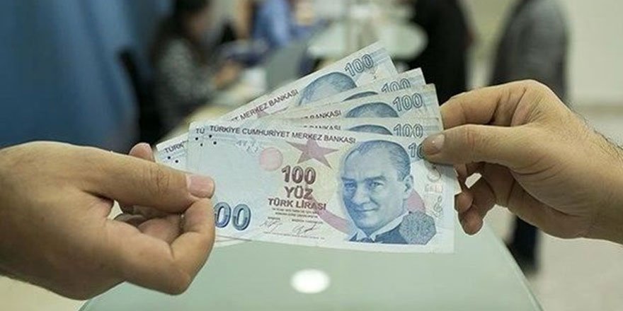 Baba, üniversite mezunu işsiz çocuğuna yardım nafakası ödeyecek