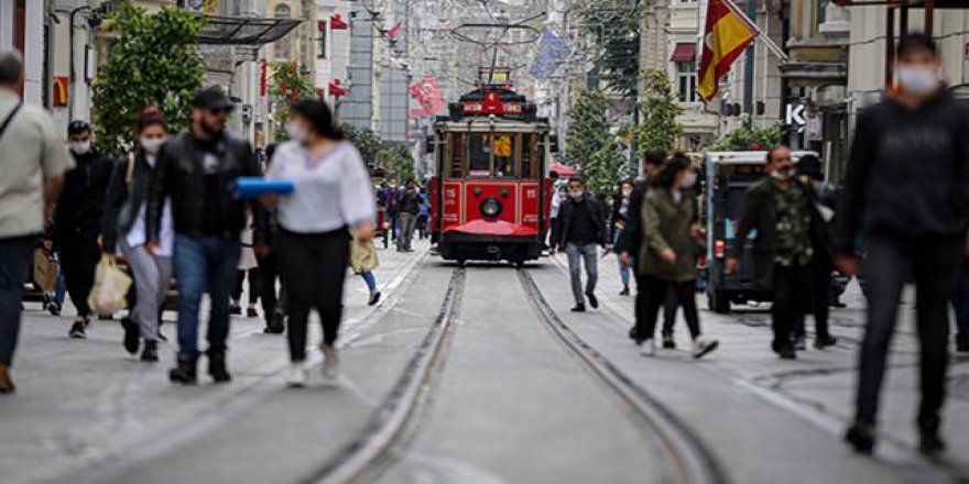 İstanbul Valisi Yerlikaya en hızlı düşüşün yaşandığı 3 ilçeyi açıkladı